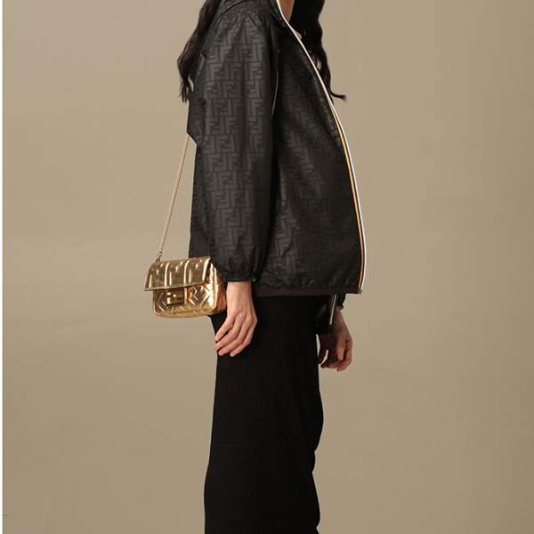 希少 フェンディ ゴージャス レザーバケット ミニバッグ 偽物 FF ゴールド